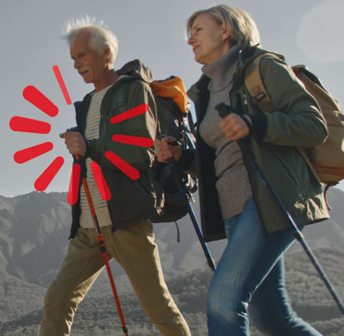 Aktívny život staršieho páru vďaka správnej adherencii a kontrole chronických ochorení.